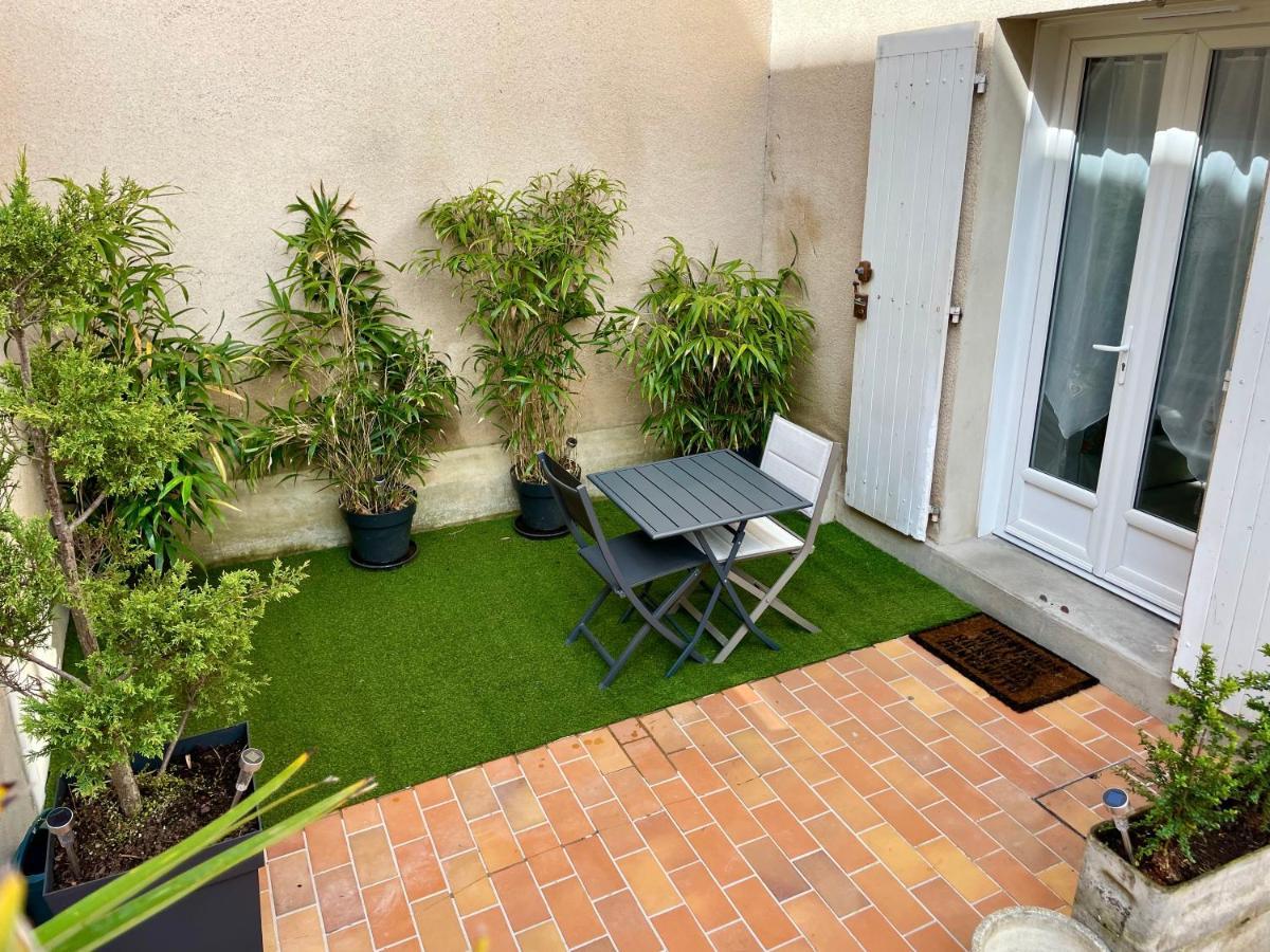 Duplex Hyper-Centre Avec Sa Cour Privee Apartment อองเชร์ ภายนอก รูปภาพ