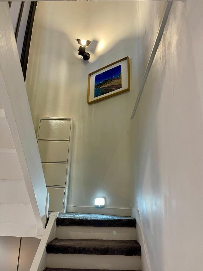 Duplex Hyper-Centre Avec Sa Cour Privee Apartment อองเชร์ ภายนอก รูปภาพ